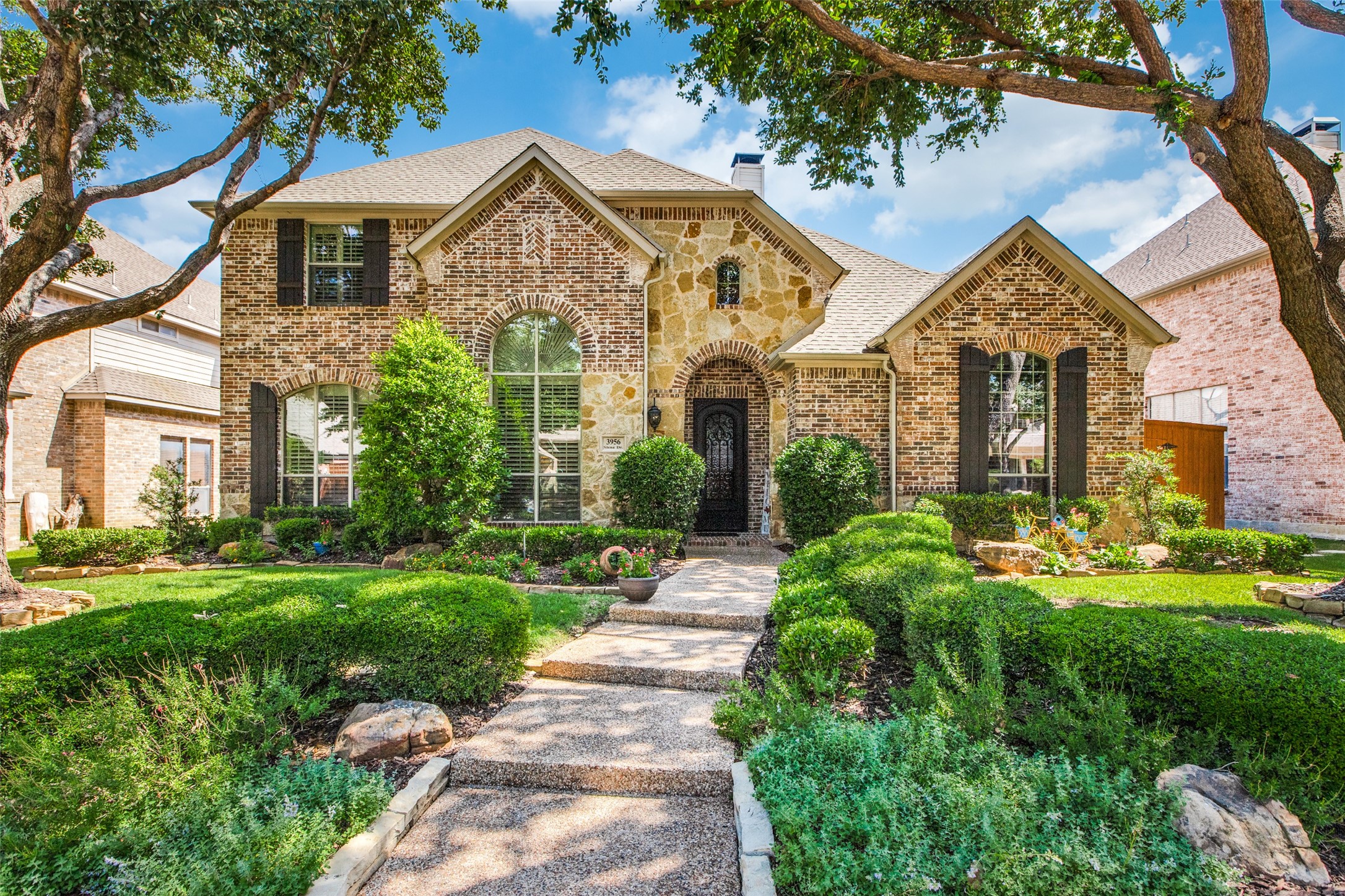 3956 Siena Drive Dallas Home Listings - Ebby Halliday, Realtors Dallas Real Estate